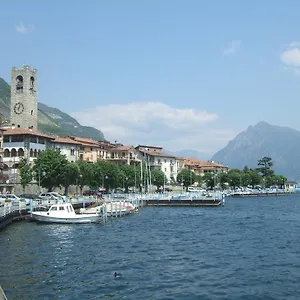 Stardust , Parzanica Italien